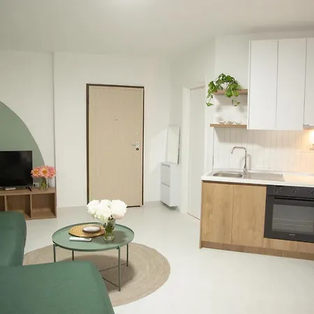 Lulu - Olive Apartment