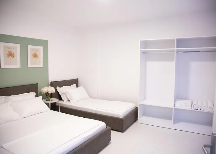 Lulu - Olive Golem (Tirana)